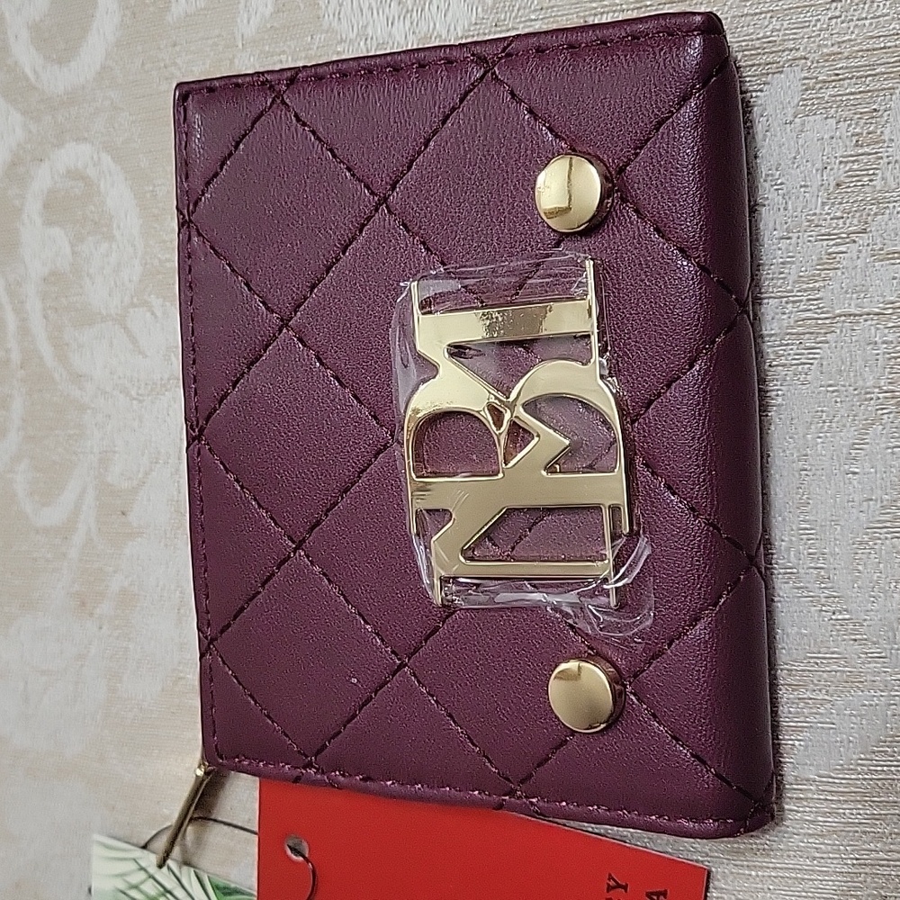 BADGLEY MISCHKA CARD WALLET NWT